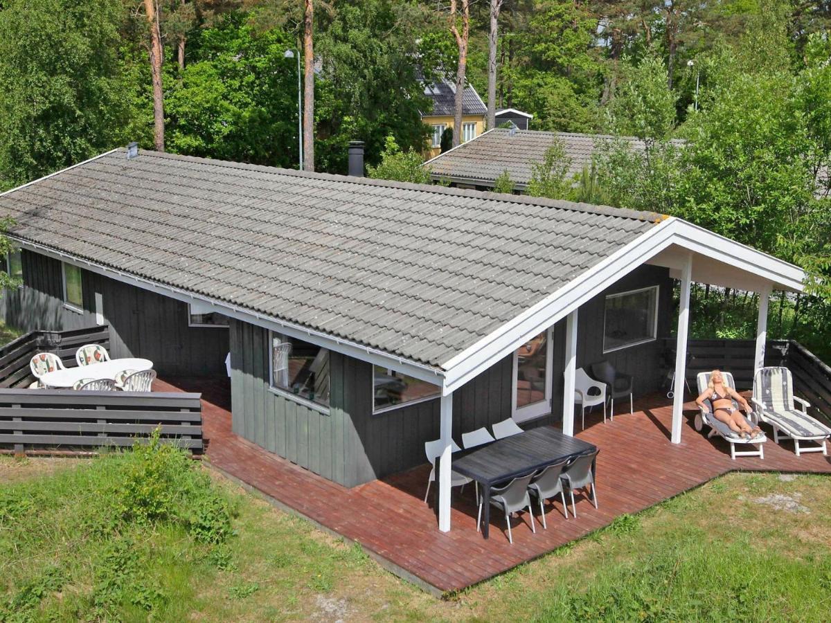8 Person Holiday Home In Nex Snogebaek Экстерьер фото