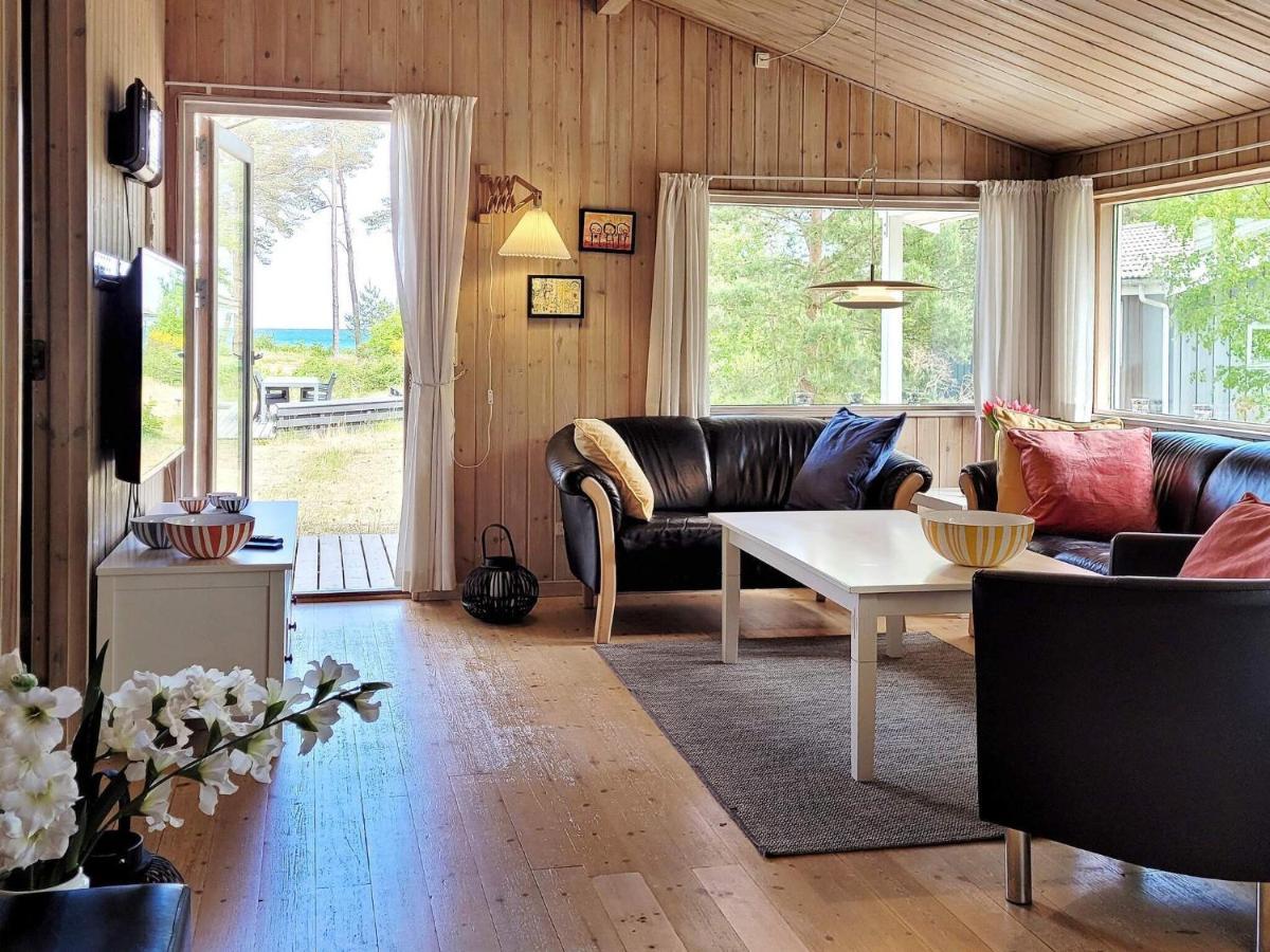 8 Person Holiday Home In Nex Snogebaek Экстерьер фото