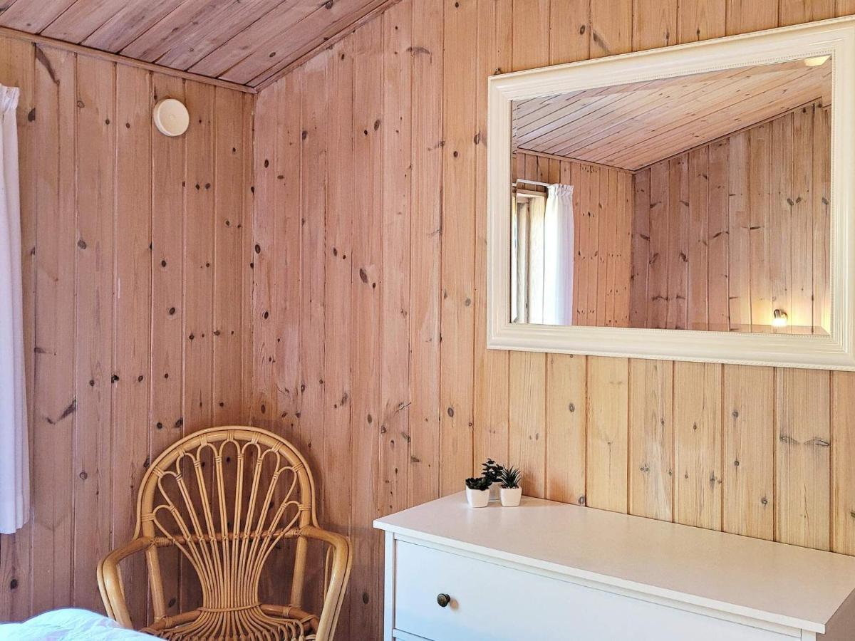 8 Person Holiday Home In Nex Snogebaek Экстерьер фото