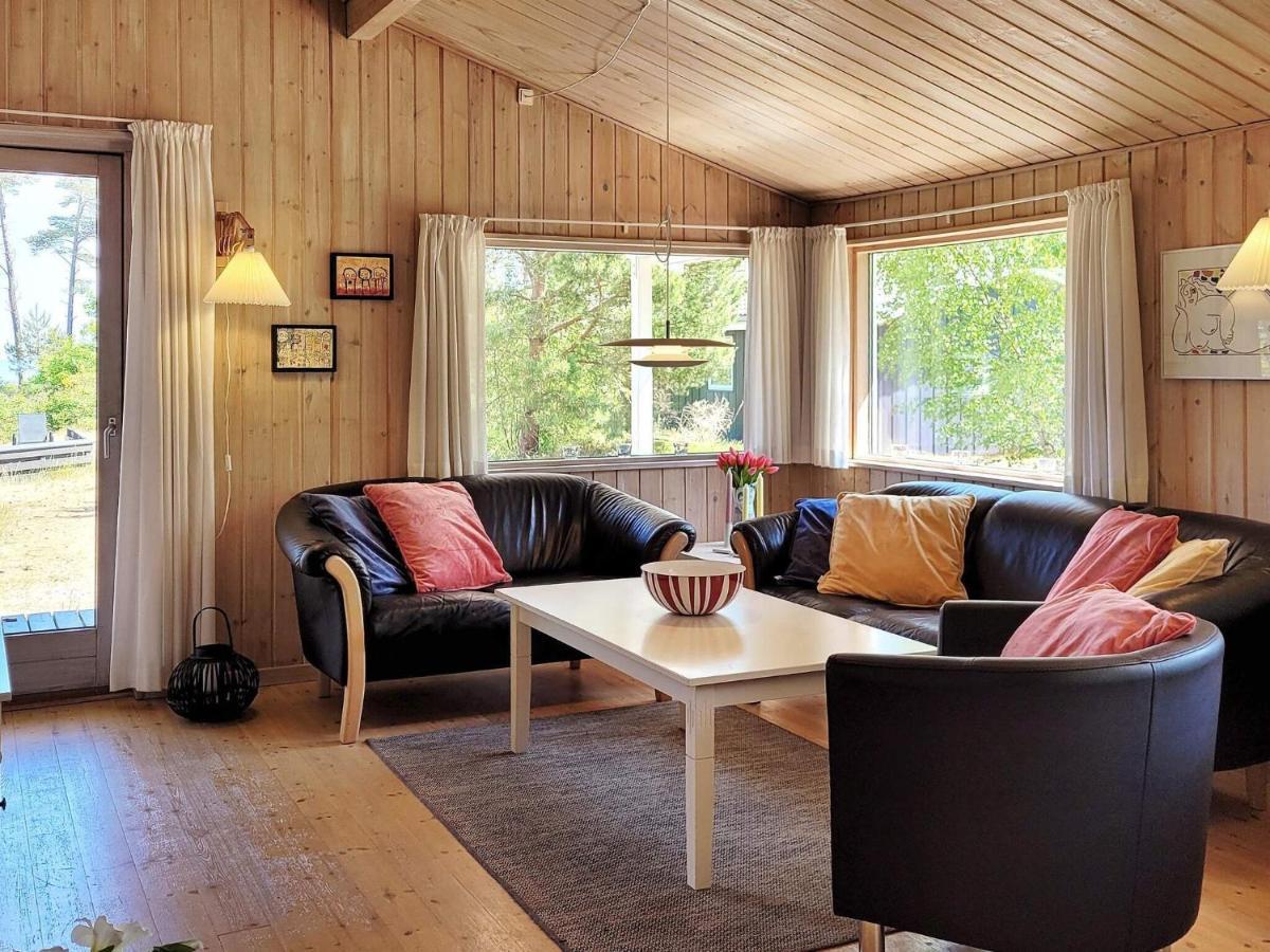 8 Person Holiday Home In Nex Snogebaek Экстерьер фото